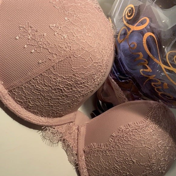 New Victoria Secret Bra Lace Sexy 32C Push Up #E11 - Picture 4 of 9